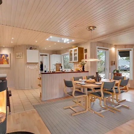 Beautiful In With Kitchen Tarm