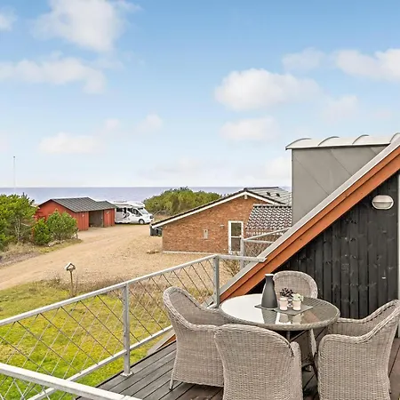 Feriehus Beautiful In With Kitchen Tarm